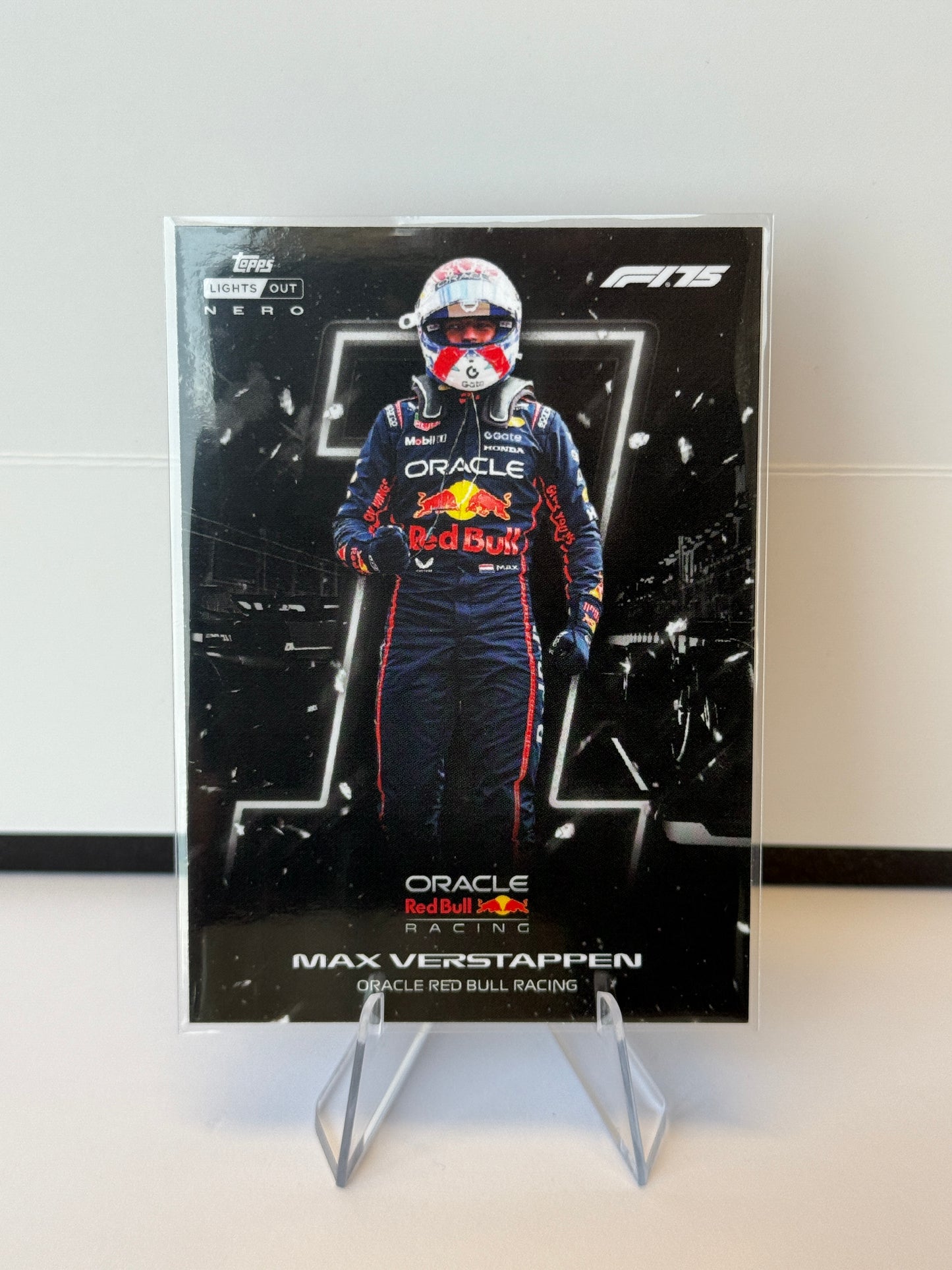 2025 Topps Lights Out F1 – Nero Max Verstappen